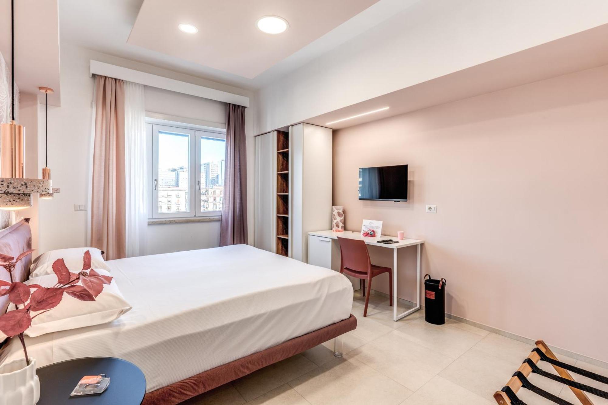 National Square Napoli Hotel Exterior photo